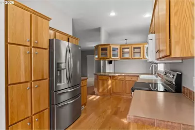 2335 Wilbur Ave, Eugene, OR 97402 - Photo 16
