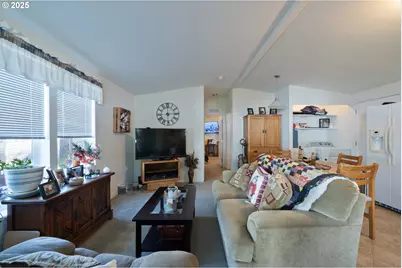 4850 Netarts Hwy #6, Tillamook, OR 97141 - Photo 4