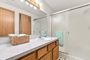 17110 SE 18th St, Vancouver, WA 98683 - Photo 16