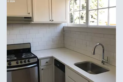 1035 SE 14th Ave, Portland, OR 97214 - Photo 18