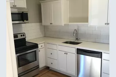 1035 SE 14th Ave, Portland, OR 97214 - Photo 12
