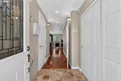 12619 SE Foster Rd, Portland, OR 97236 - Photo 6