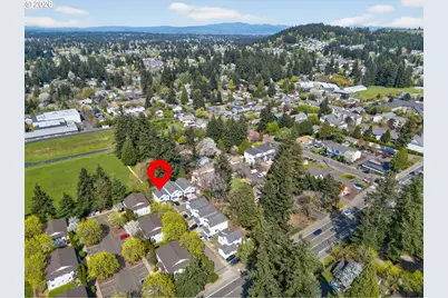 12619 SE Foster Rd, Portland, OR 97236 - Photo 40