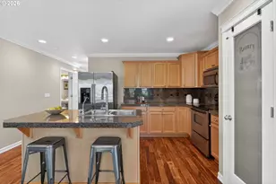 12619 SE Foster Rd, Portland, OR 97236 - Photo 12