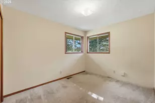 19373 NE Calkins Ln, Newberg, OR 97132 - Photo 16