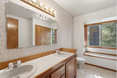 19373 NE Calkins Ln, Newberg, OR 97132 - Photo 26