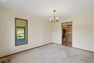 19373 NE Calkins Ln, Newberg, OR 97132 - Photo 10