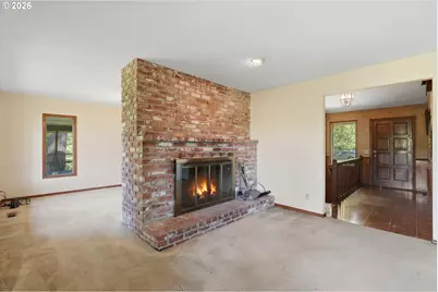19373 NE Calkins Ln, Newberg, OR 97132 - Photo 12