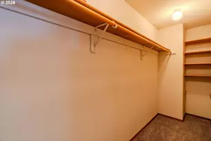 16076 NW Oak Hills Dr, Beaverton, OR 97006 - Photo 30
