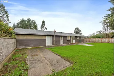 540 Queens Ave, Lakeside, OR 97449 - Photo 26