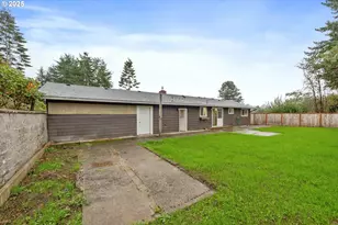 540 Queens Ave, Lakeside, OR 97449 - Photo 26