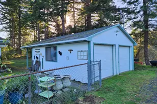 2605 Port Orford Loop Rd, Port Orford, OR 97465 - Photo 4