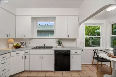 4525 SE 35th Pl, Portland, OR 97202 - Photo 8