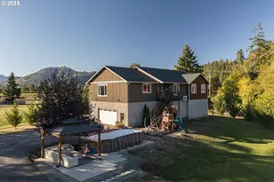 161 Lower Garden Valley Rd, Roseburg, OR 97471 - Photo 2