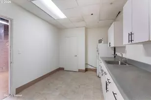 700 N Killingsworth St, Portland, OR 97217 - Photo 22