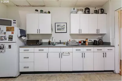 700 N Killingsworth St, Portland, OR 97217 - Photo 24
