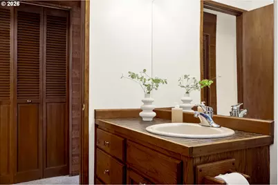 2827 NE Rocky Butte Rd, Portland, OR 97220 - Photo 26