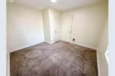 1821 Nichols Blvd, Longview, WA 98632 - Photo 10