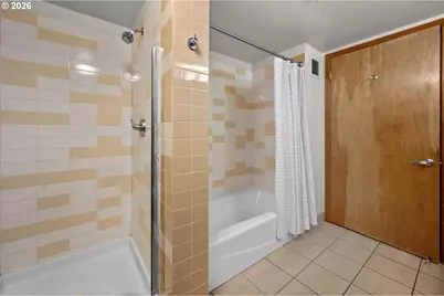 726 NW 11th Ave #508, Portland, OR 97209 - Photo 24