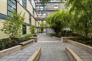 1400 NW Irving St, Portland, OR 97209 - Photo 30