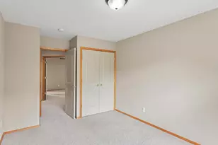 860 N P St, Washougal, WA 98671 - Photo 24