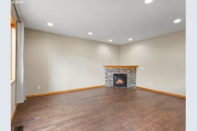 860 N P St, Washougal, WA 98671 - Photo 14