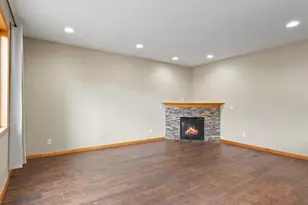 860 N P St, Washougal, WA 98671 - Photo 14