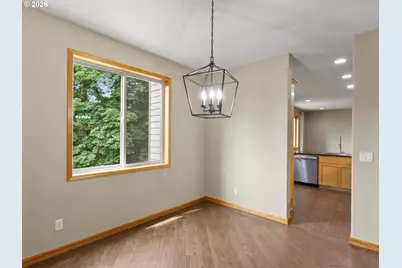 860 N P St, Washougal, WA 98671 - Photo 8