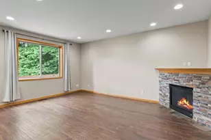 860 N P St, Washougal, WA 98671 - Photo 16