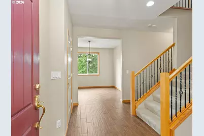 860 N P St, Washougal, WA 98671 - Photo 4