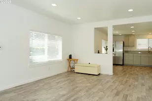 2650 SE 164th Ave, Portland, OR 97236 - Photo 12