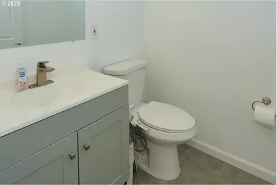 2650 SE 164th Ave, Portland, OR 97236 - Photo 8