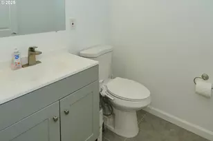 2650 SE 164th Ave, Portland, OR 97236 - Photo 8