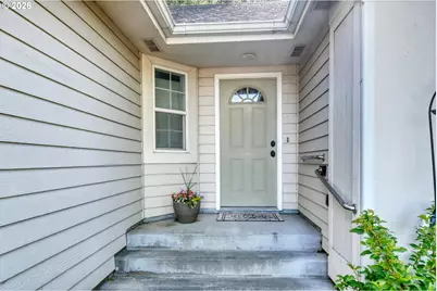 1626 SW 3rd St, Pendleton, OR 97801 - Photo 4