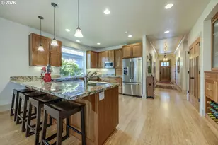 1470 Piper Ln, Eugene, OR 97401 - Photo 10