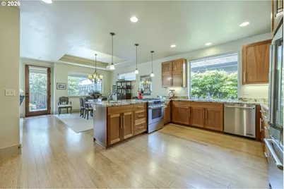 1470 Piper Ln, Eugene, OR 97401 - Photo 8