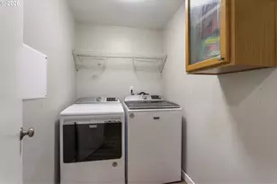 21532 SE Alder St, Gresham, OR 97030 - Photo 28