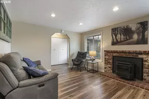 21532 SE Alder St, Gresham, OR 97030 - Photo 12