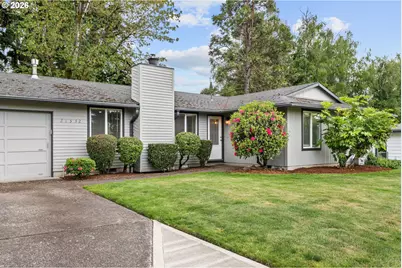 21532 SE Alder St, Gresham, OR 97030 - Photo 2