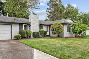 21532 SE Alder St, Gresham, OR 97030 - Photo 2