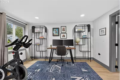 3739 SW Pomona St, Portland, OR 97219 - Photo 12