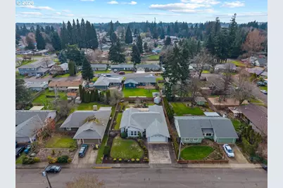 2276 B St, Hubbard, OR 97032 - Photo 18