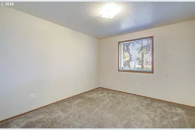 18716 SE 11th St, Vancouver, WA 98683 - Photo 14