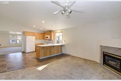 18716 SE 11th St, Vancouver, WA 98683 - Photo 10