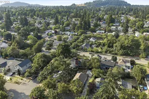 10413 SE Ramona St, Portland, OR 97266 - Photo 32