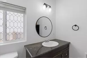 1126 6th Ave SE, Albany, OR 97321 - Photo 18