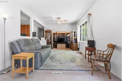 20005 SW Farmington Rd, Beaverton, OR 97007 - Photo 8