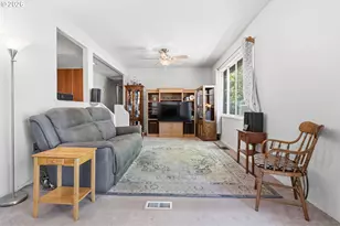 20005 SW Farmington Rd, Beaverton, OR 97007 - Photo 8
