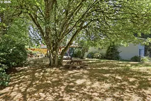 20005 SW Farmington Rd, Beaverton, OR 97007 - Photo 38