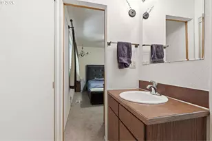 20005 SW Farmington Rd, Beaverton, OR 97007 - Photo 20